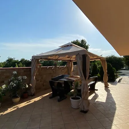 Affittacamere M&v House *